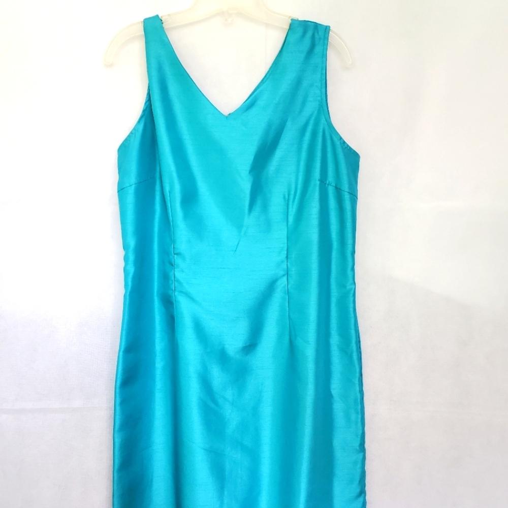 Sleeveless Dress